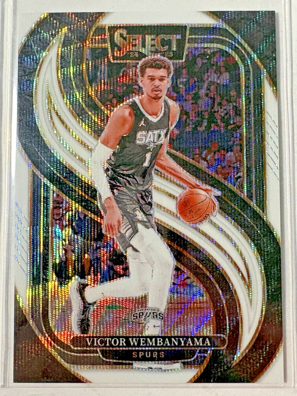 Victor Wembanyama 2024-25 Panini Select White Wave Prizm #102 Premier Level /99