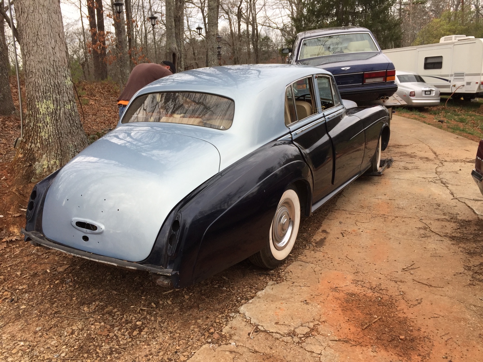 ROLLS ROYCE SILVER CLOUD P V BENTLEY P/S PUMP. THE WORLDS LARGEST USED INVENTORY
