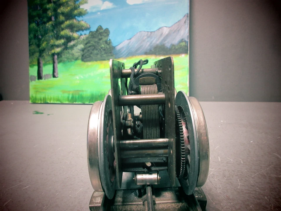 LIONEL PREWAR STANDARD GAUGE LOCOMOTIVE SUPER MOTOR W/ MANUAL E-UNIT TESTED - Image 3 of 4