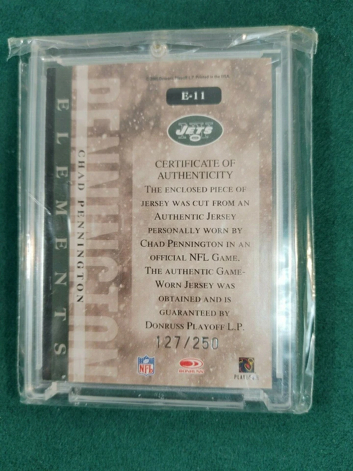 2006 Leaf Rookies and Stars Elements Materials #11 Chad Pennington Jersey /250 - Image 2 of 3