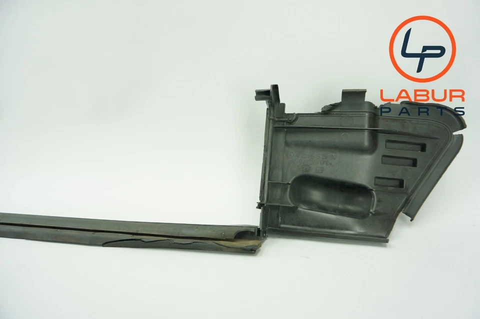 W221 Mercedes 10-14 CL S Class Lower Air Duct Baffle Z5361 - Image 2 of 4