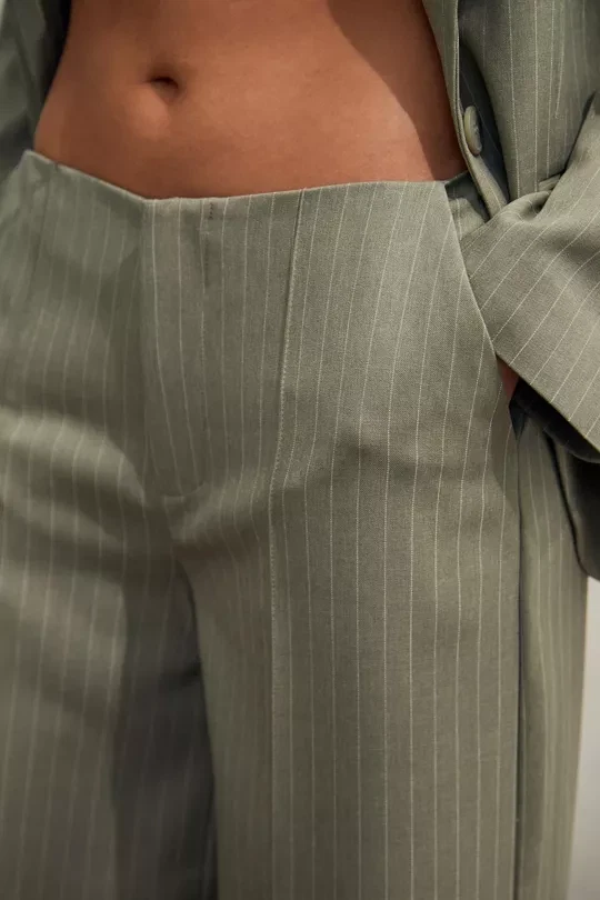 Urban Outfitters Jamie Flat Front Trouser Pant Khaki Green Striped, XL - Image 4 of 4