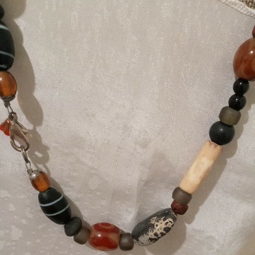 VINTAGE Tibetan Artisan Necklace Stone/ Pendant Ancient Agates/ Beads/bone - Picture 4 of 8