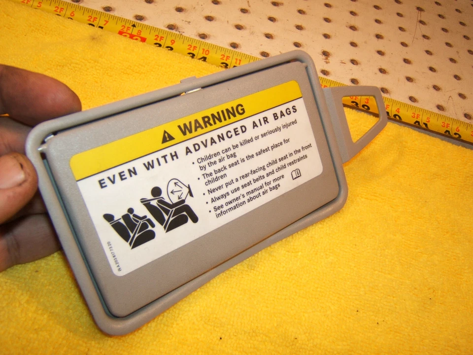 Mercedes 03 04 W211 Clase E Parasol L Driver EE. UU. GRIS Más Oscuro Espejo 1 Cubierta Foto 2 de 4