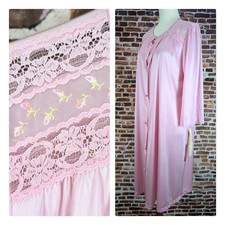 NWT Vintage Pink Silky Robe Vanity Fair Size Small Nylon Satin Tricot Lingerie