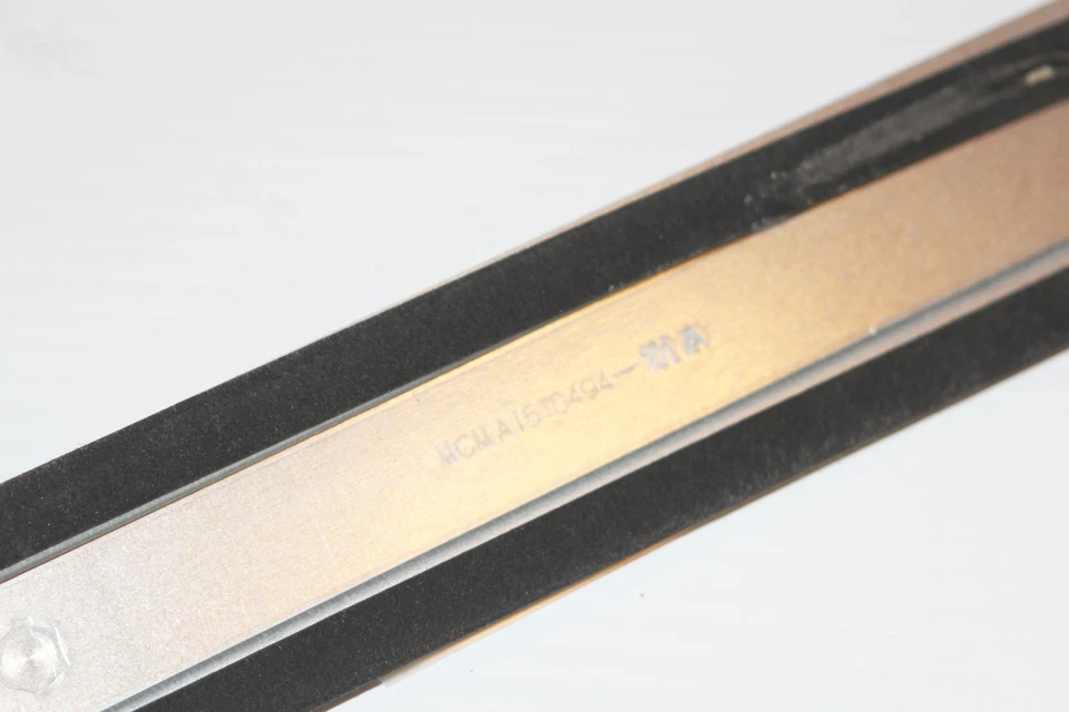 Estuche interno soportes metálicos - Insignia 42" LCD televisión NS-L42Q-10A TV Foto 3 de 4