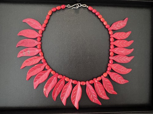 Gorgeous Natural Red Sponge Coral Statement Necklace Silver Clasp Leaf Feather - Picture 2 of 7