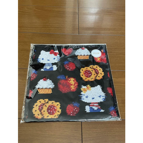 新品未開封品2枚セット　HELLO KITTY x FEILER x IENA HELLO KITTY x FEILER x IENA ENFANT special edition