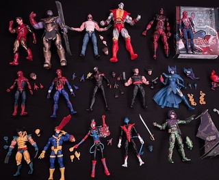 Loose Marvel Legends lot: Spider Men Xmen Mcu