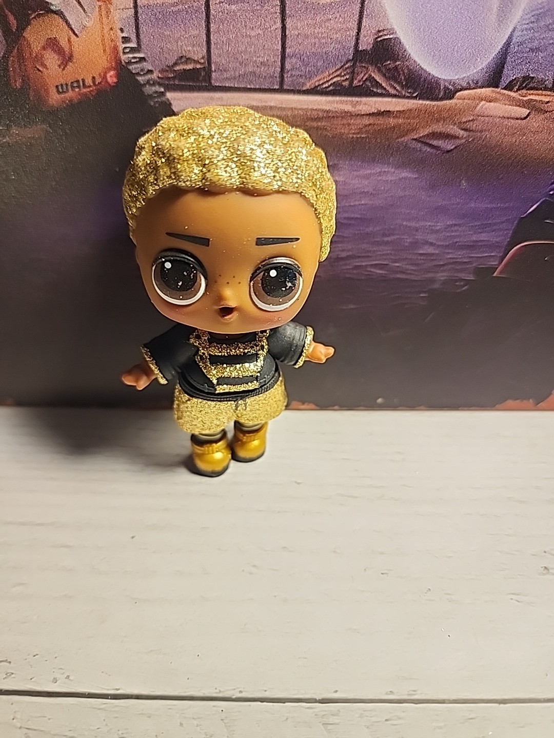 LOL Surprise Doll King Bee Series Season 1 Rare Great Condit