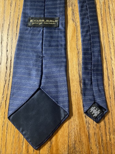 EUC Zylos Gold George Machado Silk Striped Navy Tie USA Necktie - Picture 5 of 8