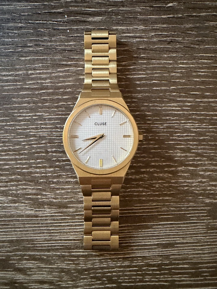 Reloj Cluse Vigoureux, Acero, Blanco, Color Oro Rosa PVP £120 - Batería Nueva - Imagen 2 de 4