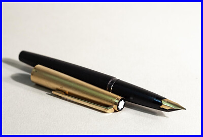 1971-73 MONTBLANC 224 PISTON FILLER matt Black & Gold with M size