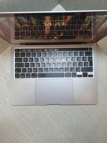 Laptop Apple MacBook Pro A2251 13.3" i7 32GB 512GB SSD Sequoia Grade B EC2402 - Afbeelding 2 van 7