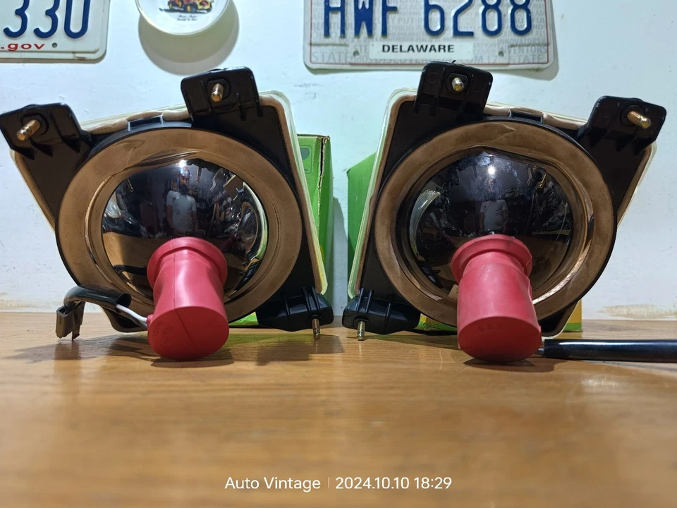 Peugeot 604 New Marchel Headlights Pair Original + Yellow Lenses Made In France - Image 3 of 4