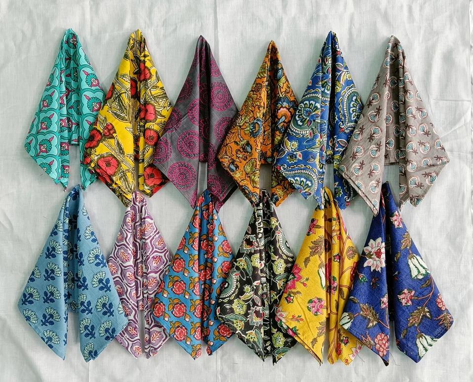 Mix Scrap Fabric ~ 20 Fat Quarter Bundle ~ Quilting Floral Fabric 20x20" In - Image 3 of 4