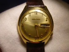 Vintage 14k gold filled Bulova Accutron Watch M9 W/ Day Date Window Tuning Fork