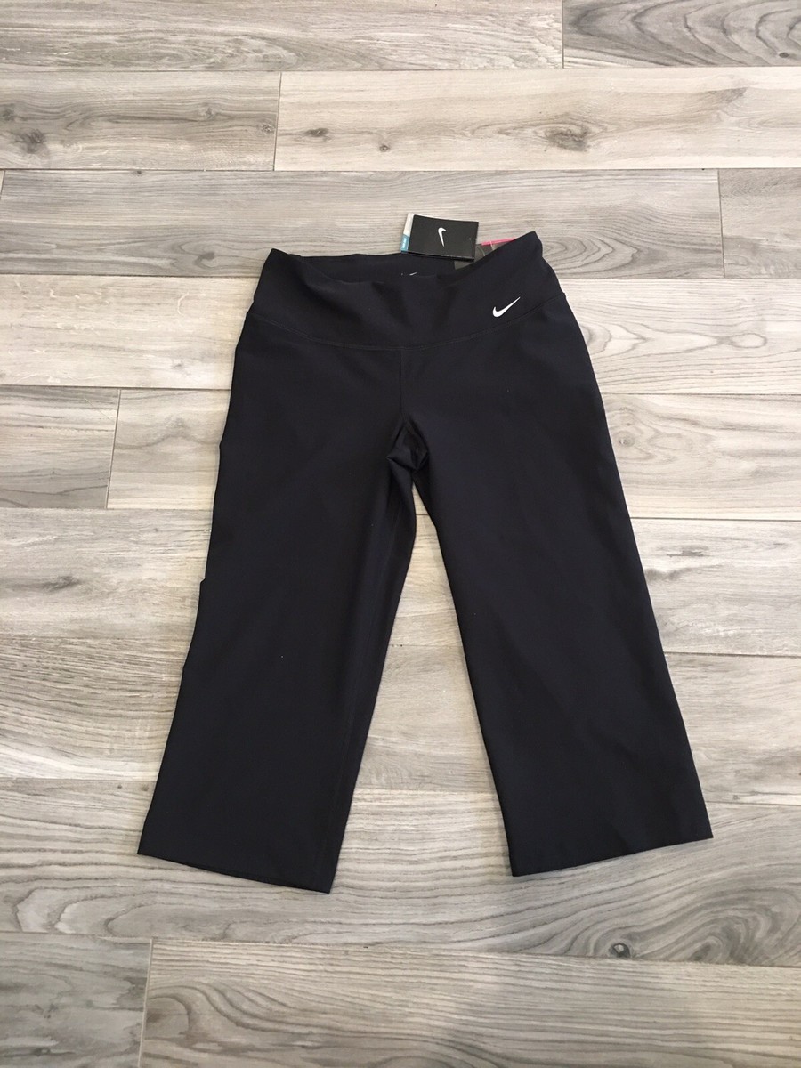 nike wide leg crop pants