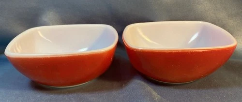 Set Of 2 Vintage Pyrex A-13 Ovenware 12 oz Red Square Bowl Size #410