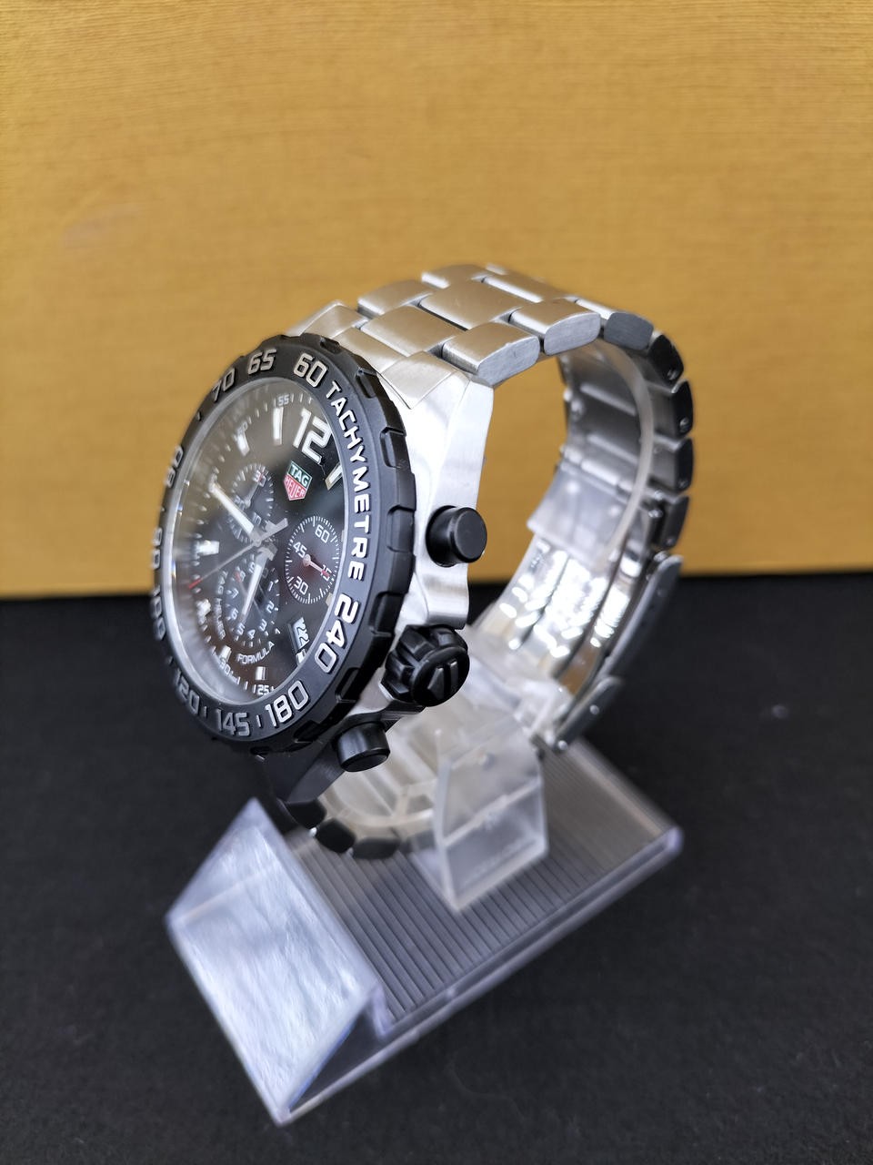 Quartz Watch Formula 1 Model CAZ1010 TAG HEUER image 2