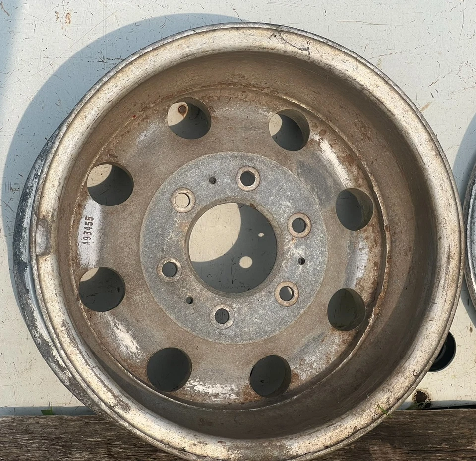 Chevrolet GMC 1979 80 81 82 83 84 85 86 87 88 89 91 RUEDA DE ALUMINIO 15x7 6on5,5 d Foto 4 de 4