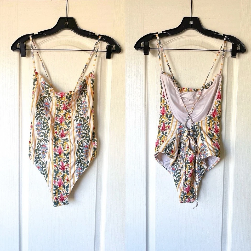 Agua By Agua Bendita Caoba Lluvia 花卉刺绣泳装大号全新带标签 — 第 2/4 张图片