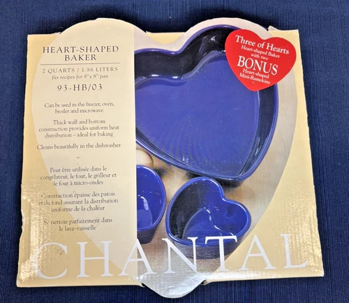 CHANTAL BLUE HEART-SHAPED BAKER 2 QUARTS 8"X8" + 2 MINI-RAMEKINS VALENTINE - NEW