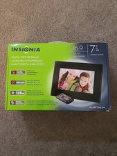 INSIGNIA 7" Digital Picture Frame