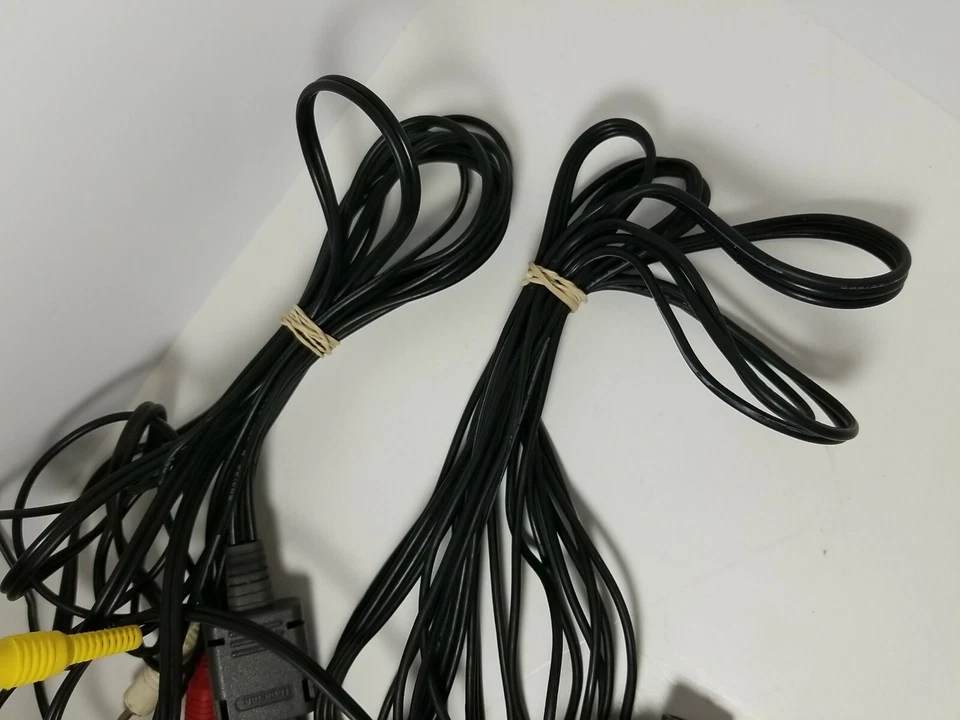 Composite RCA Cable AV Video to TV USB Charger For iPod iPad iPhone - Apple - Image 4 of 4