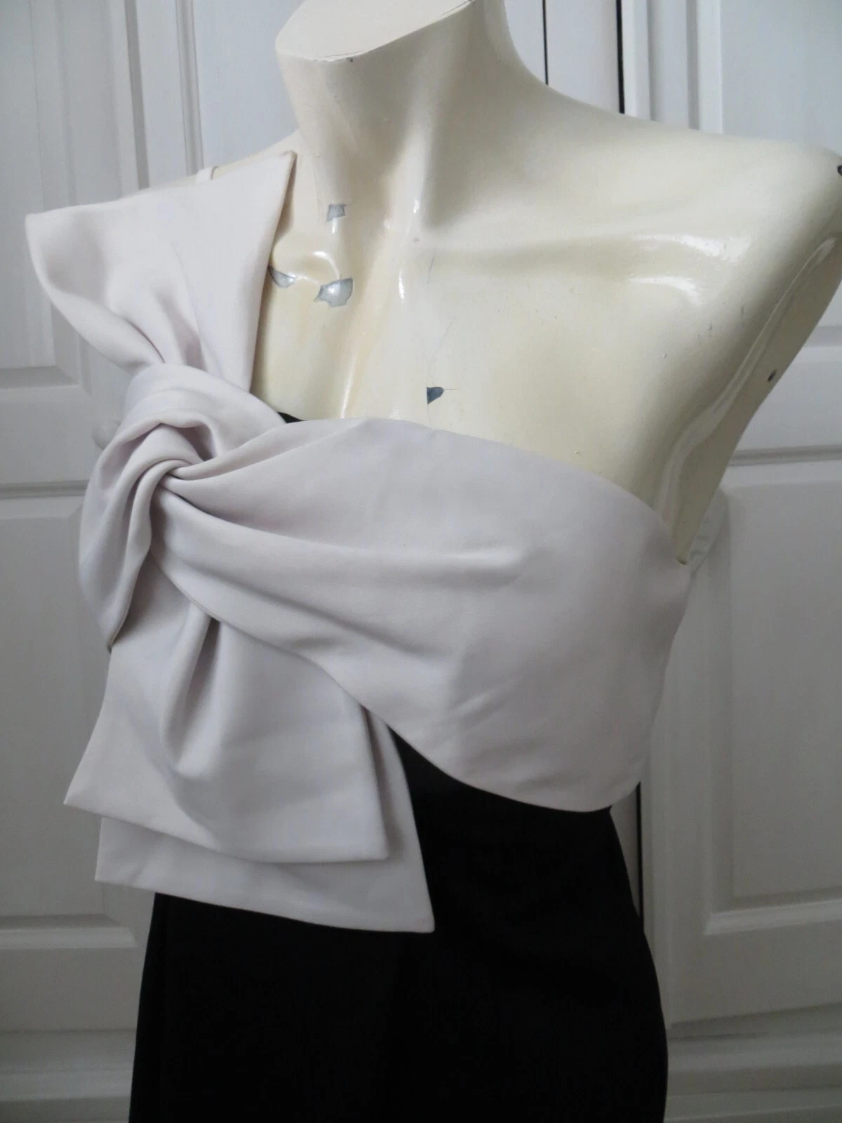 OFF WHITE Abito da sera da cocktail donna bianco e nero Bern Shaw 12