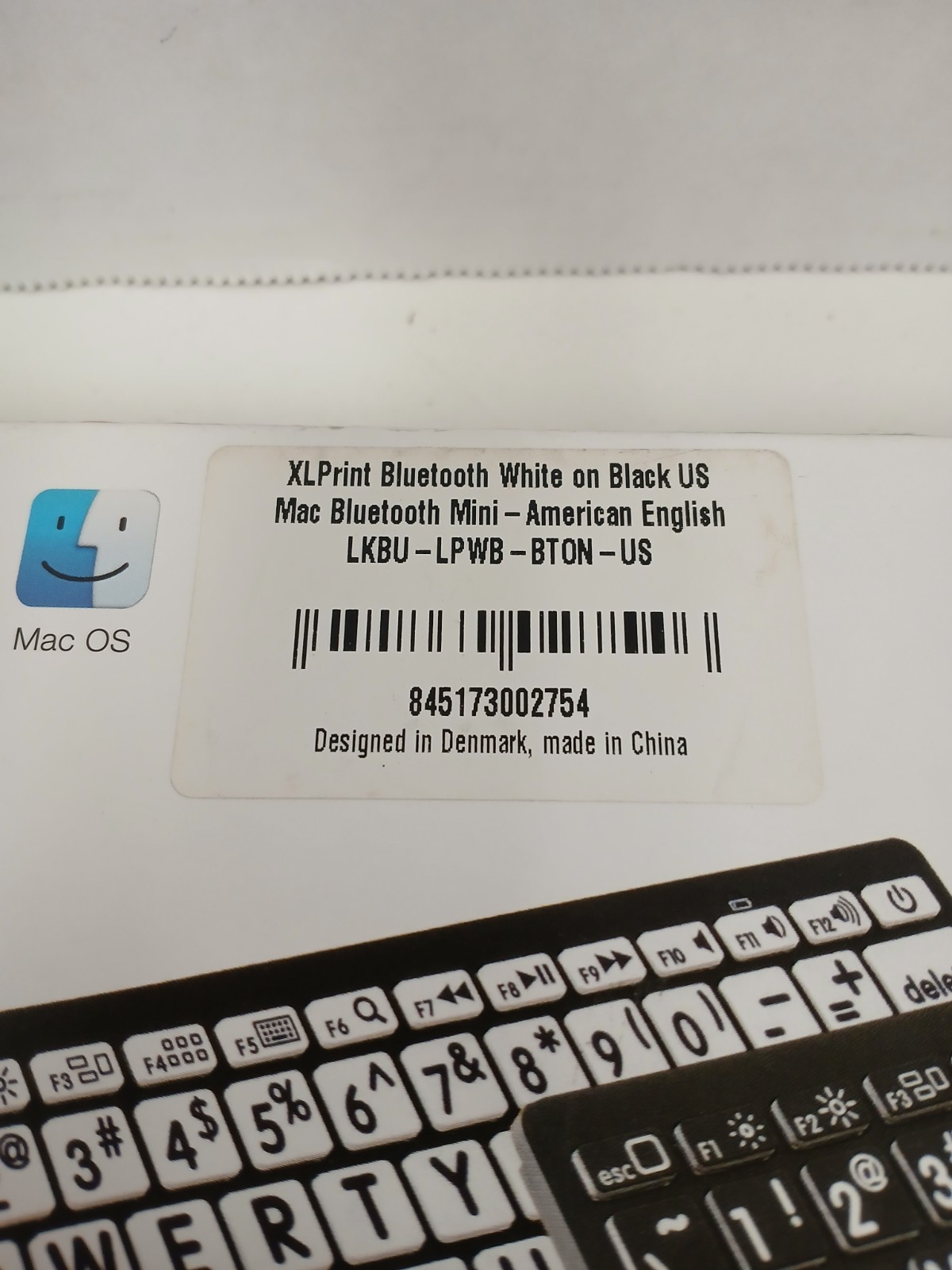 Logic Keyboard Model: BKB3001 Large Print Bluetooth Keyboard