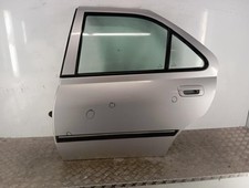 Porte arrière et accessoires Peugeot 406