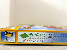 LEGO CREATOR 31038 Changing Seasons. New. Sealed.