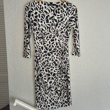 Ralph Lauren Gray White Stretchy Faux Wrap Dress Size 4 Geo Artsy Career Office