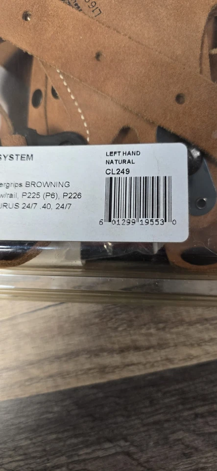 Galco Gunleather Classic Lite Shoulder System Sig-Sauer P226 Left Hand CL249 - Image 3 of 4