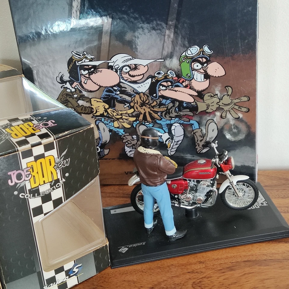 Honda CB 750 1/18 Solido Joe Bar Team Edouard Bracame - Photo 3/3