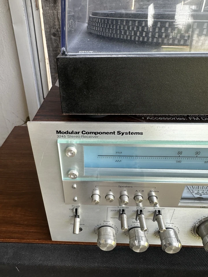 Vintage 1982 MCS Stereo System Receiver + Turntable + Tape Player + Speakers - - Image 2 of 4