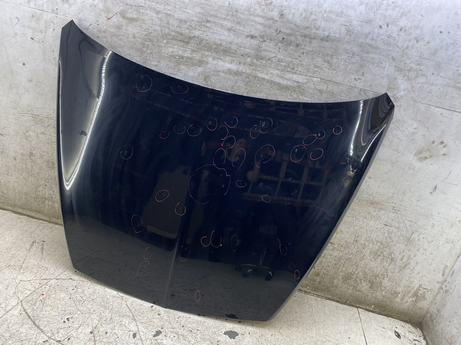 2015 2016 2017 2018 2019 2020 BENTLEY BENTAYGA OEM FRONT HOOD BELUGA (A1A1)