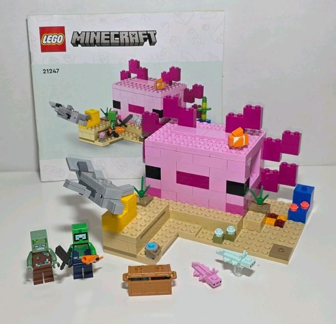 Lego Minecraft The Axolotl House 21247 - 99% Complete With Instructions