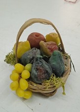 Cesto frutta  in cera  miniatura souvenir napoli presepe San Gregorio Armeno