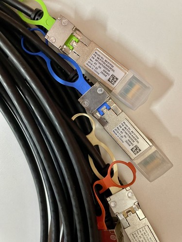 Mellanox MCP7F00-A003R30L 3M Passive DAC Split 100GbE to 4x25GbE QSFP28 4xSFP28 - Afbeelding 3 van 3