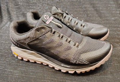 Merrell Antora 2 Womens size 9.5 Trail Running Shoes Black Gray...