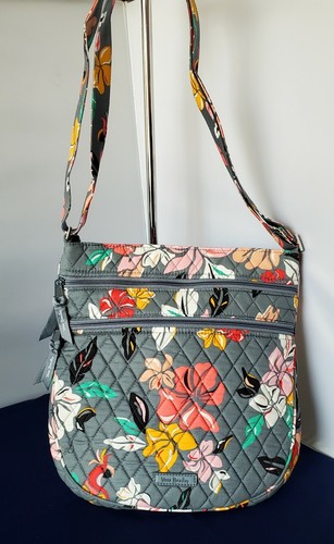 New Vera Bradley in retired COASTAL PARADISE TRIO ZIP Hipster Cross-body bag - Picture 3 of 11