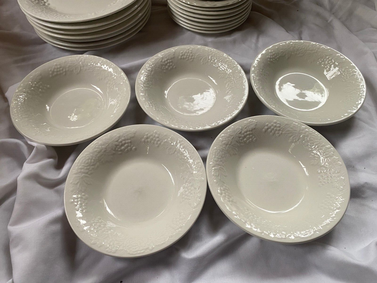 Gibson China Dinnerware Set 26 piece - White Grapevine Dishwasher