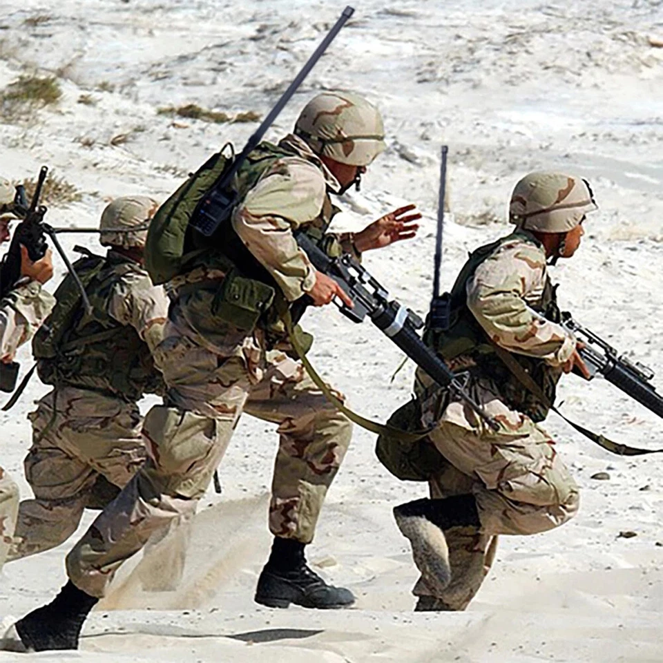 Radio bidireccional SMA-Hembra Doble Banda Antena táctica VHF/UHF BaoFeng UV-5R UV-82 Foto 3 de 4