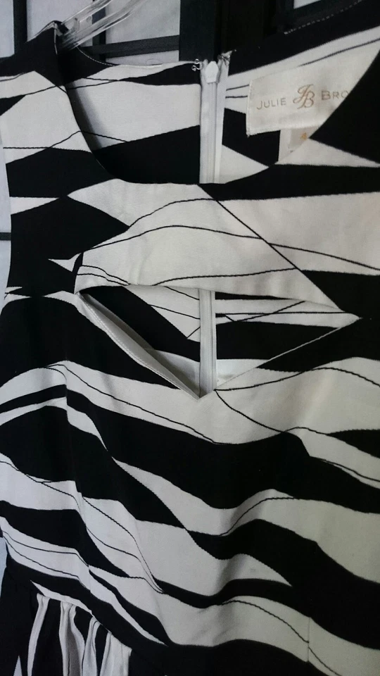 Vestido JB Julie Marrón Blanco y Negro Rayas Forrado Cerradura Sin Mangas Talla 4 ~N6 Foto 2 de 4
