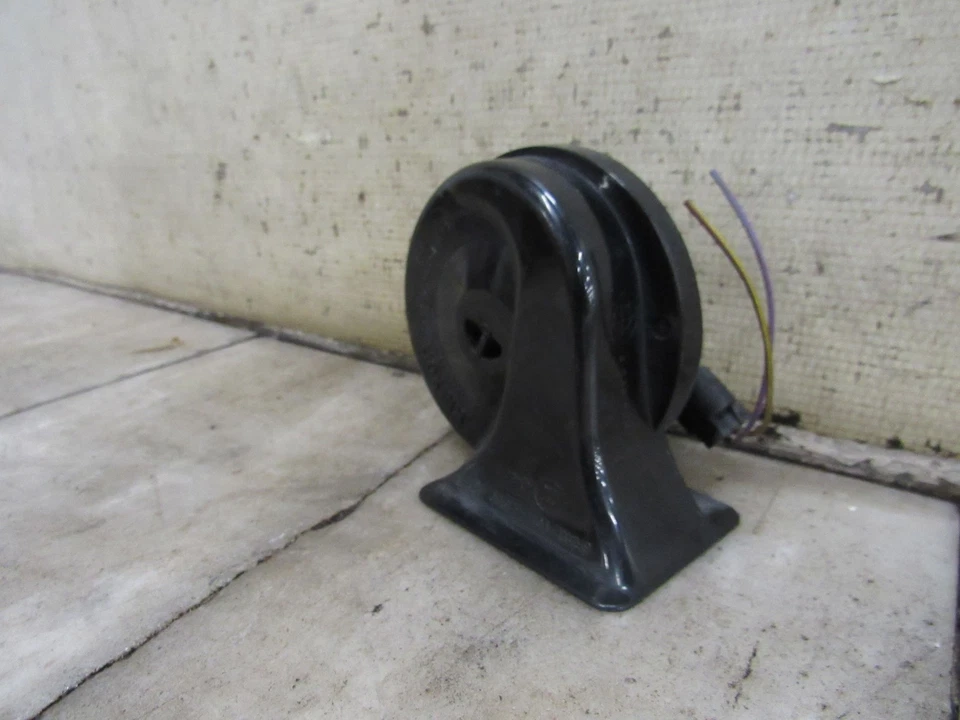 BMW 535I 2008-2010 bocina baja OEM 61336935988 Foto 4 de 4