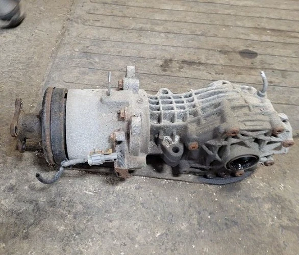 2013-2015 Nissan Pathfinder Rear Axle Differential Carrier Assembly OEM Foto 2 de 4