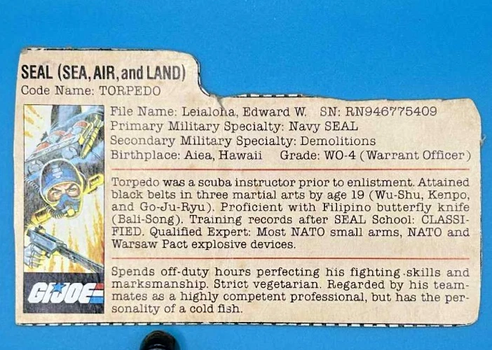 Figura Hasbro GI Joe Torpedo v1 1983 de colección 100 % COMPLETA con tarjeta de archivo Foto 4 de 4