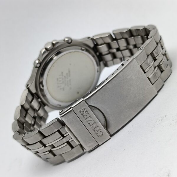 Citizen Chronograph 0510-S57651 Quartz Vintage Watch HBS1 View 5